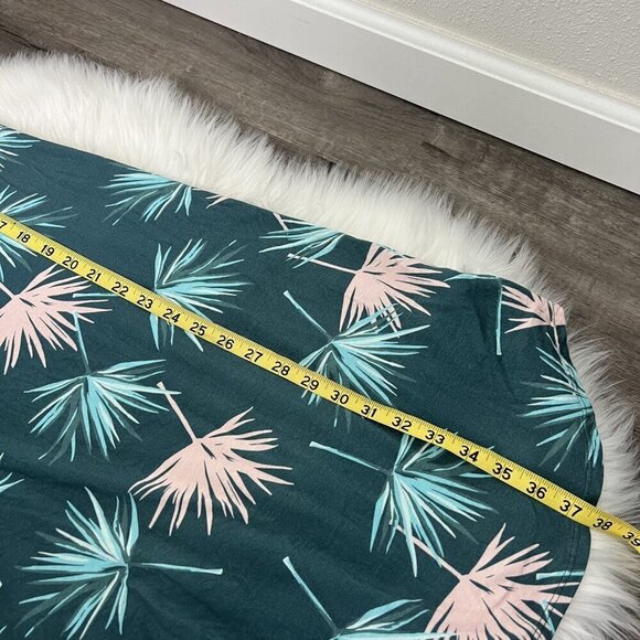 Vermilli Hawaii Island Seas Palm Print Short Sleeve Swing Dress - Picture 6 of 7